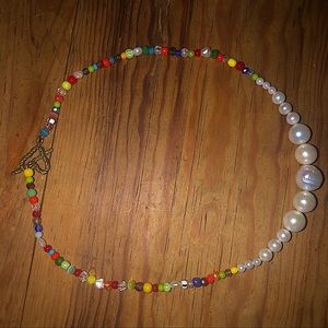 Beaded Pearl Necklace by Luiny